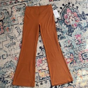 NWT Lululemon Groove Pant Flare
